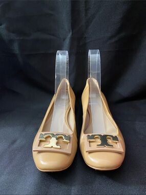 Tory Burch Tan Patent Leather Flats with Gold Logo